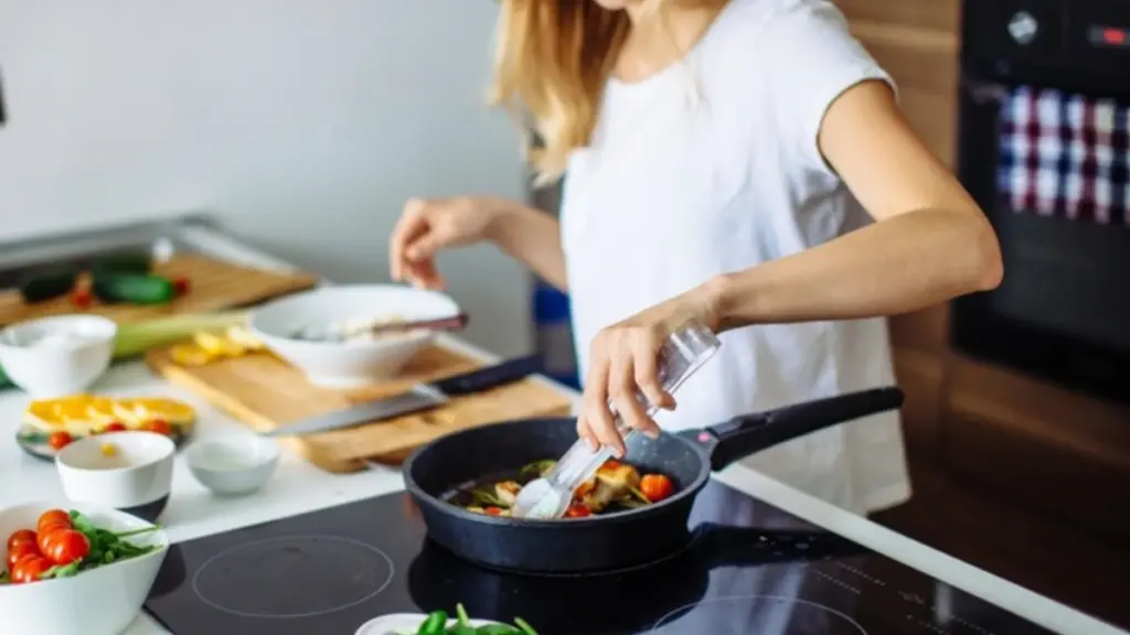 7 rychlých kuchyňských triků pro okamžitou čistotu