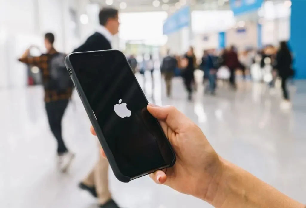Apple tajně zavádí skenování dokladů. Váš iPhone se stává osobním cenzorem anonymity.