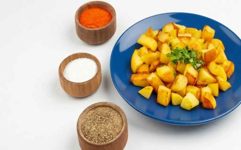 Česnek, paprika nebo houbová? Tajné přísady pro dokonalou chuť vaší bramborové přílohy