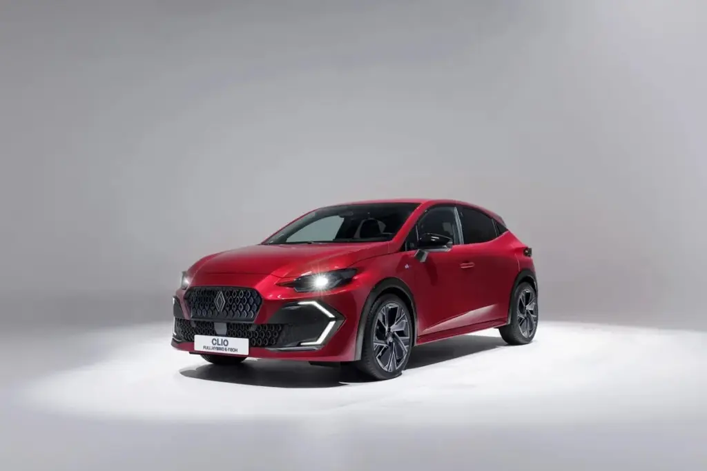 Renault Clio: Kompaktní šampion, který právě ovládl Evropu
