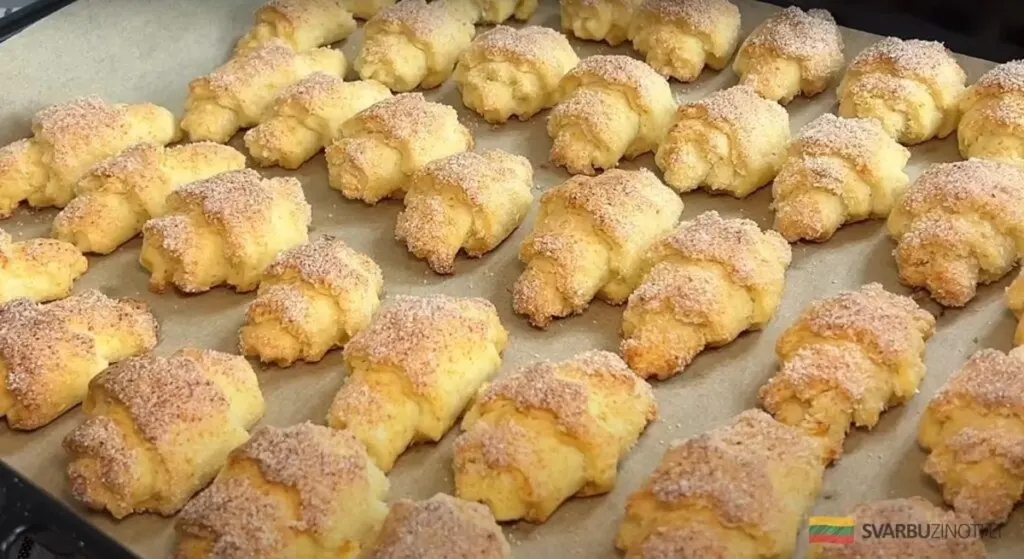 Tvarohové sušenky: Křupavé zvenku, měkké uvnitř – recept z pár surovin