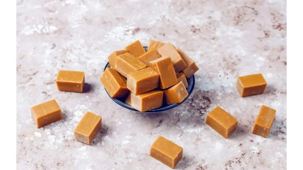 Domácí „Snickers“ bez cukru? Děti nerozeznaly rozdíl a vy je můžete hodit do svačiny